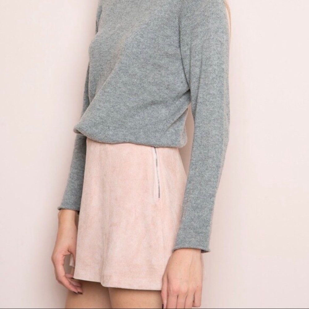 Brandy Melville Cara Skirt OFFERS